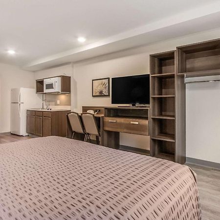 Woodspring Suites Doral Miami Airport Exterior photo