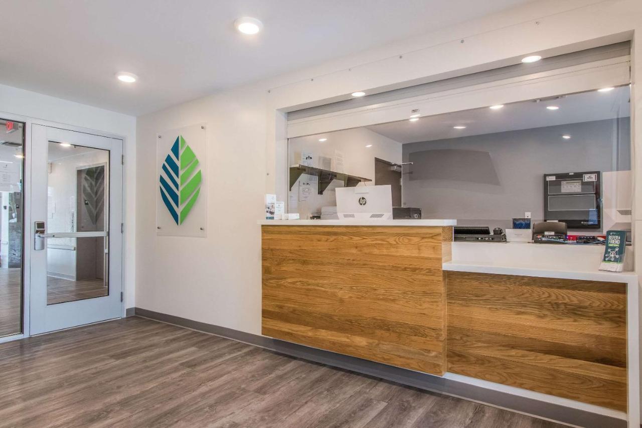 Woodspring Suites Doral Miami Airport Exterior photo