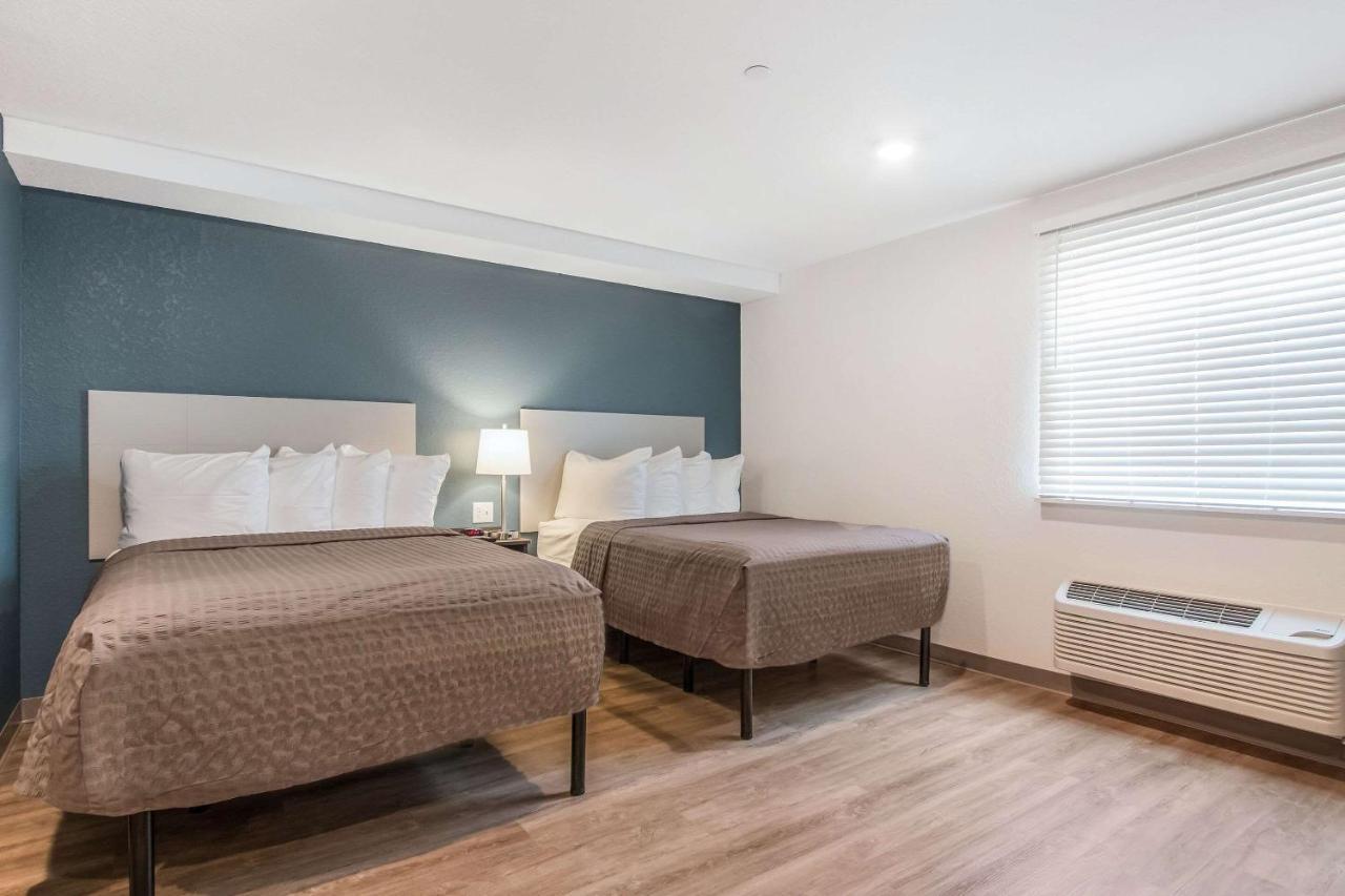 Woodspring Suites Doral Miami Airport Exterior photo